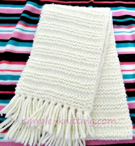 Beginner Knit Scarf Easy Free Knitting Pattern - PurlsAndPixels