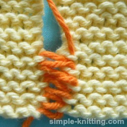 Seaming Garter Stitch Using Mattress Stitch